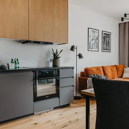 Apartmán Bialowieska 67 - Z Sypialnia, Balkon W Porcie Popowice - - Fair *