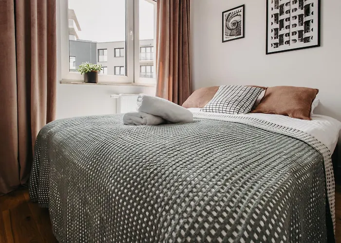 Białowieska 67 - Z Sypialnią, Balkon W Porcie Popowice - Fair Wrocław